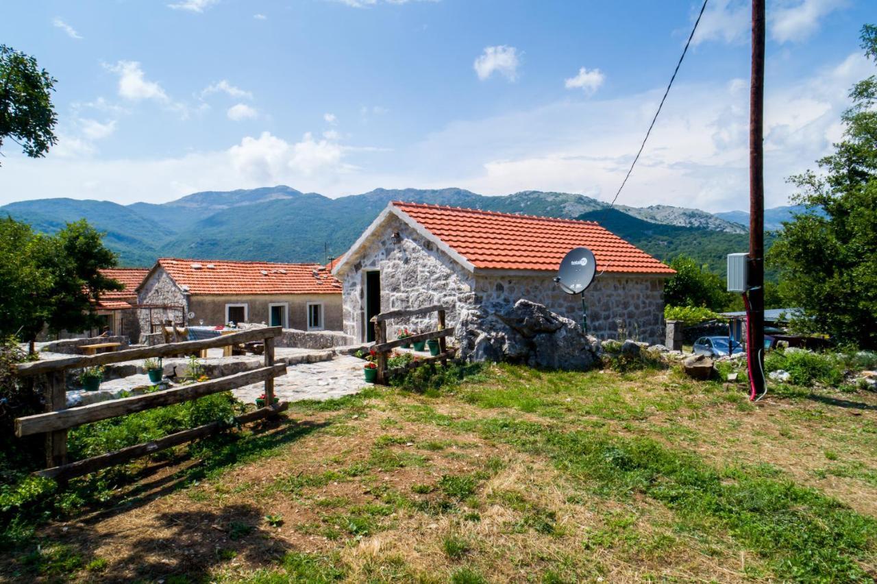 Вілла Ethno House Kosic Херцег-Новий Екстер'єр фото